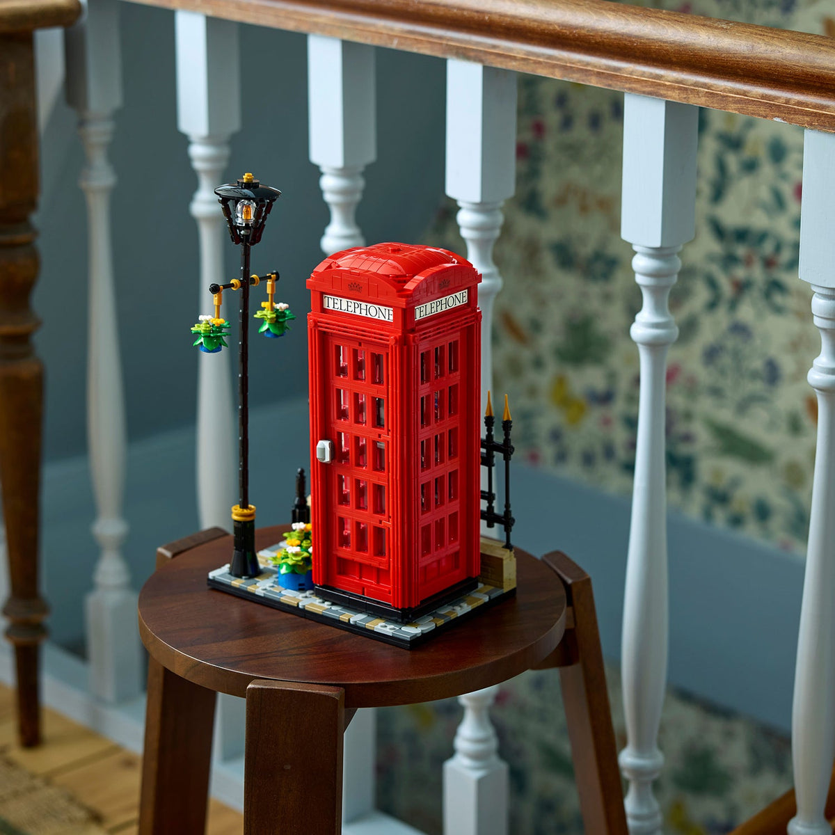 LEGO? Ideas Red London Telephone Box