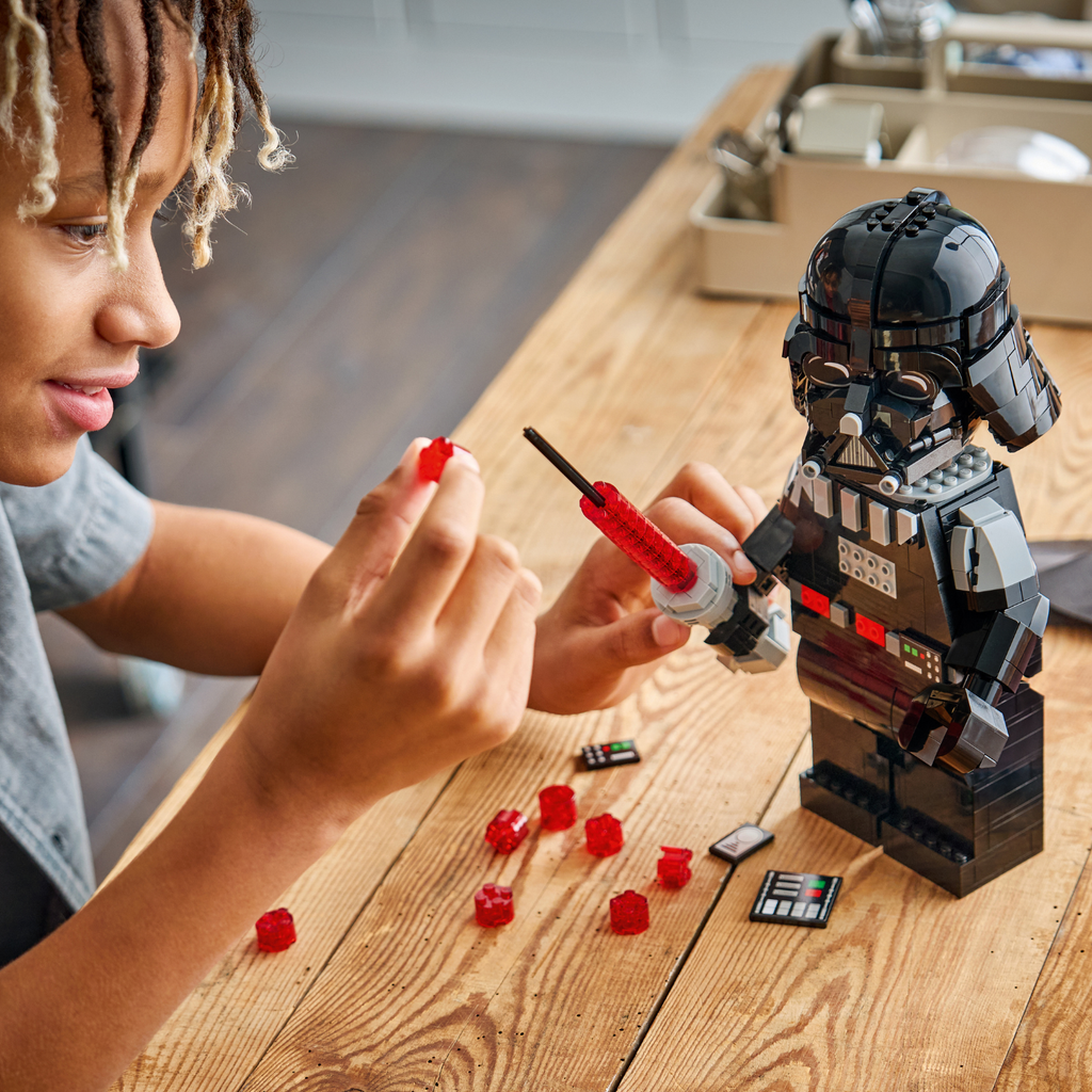 LEGO? Star Wars? Up-Scaled Darth Vader? Minifigure
