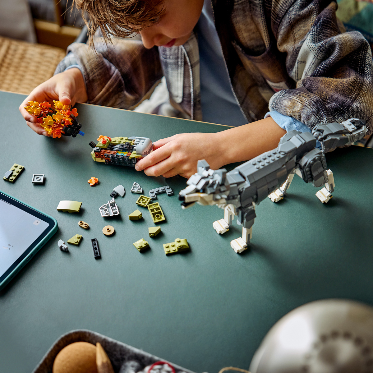 LEGO? Creator Forest Animals: Gray Wolf