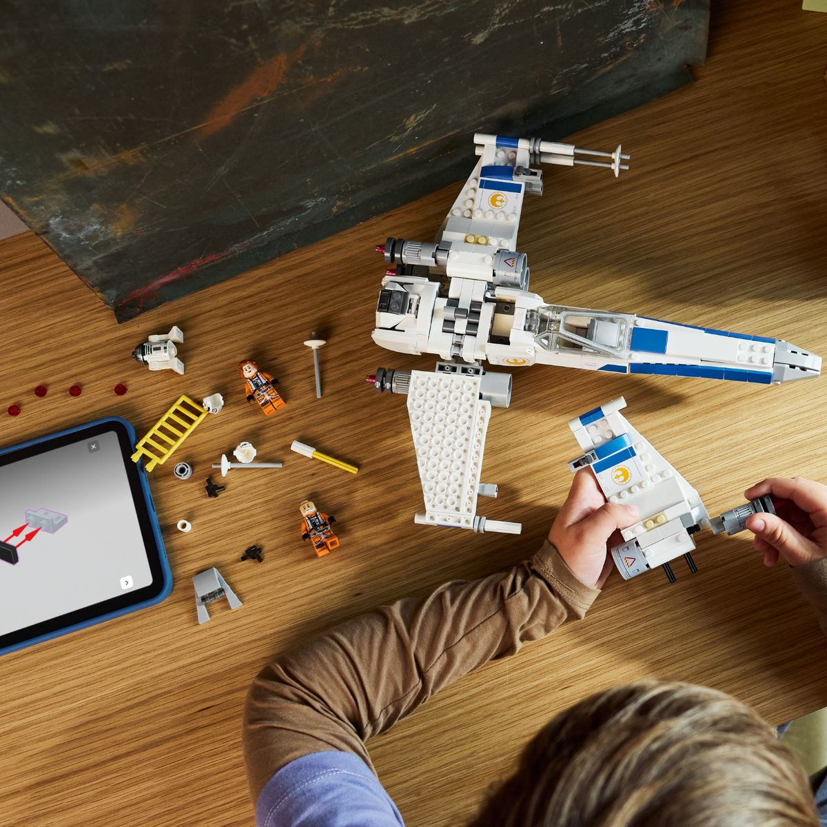 LEGO? Star Wars? New Republic X-Wing Starfighter?
