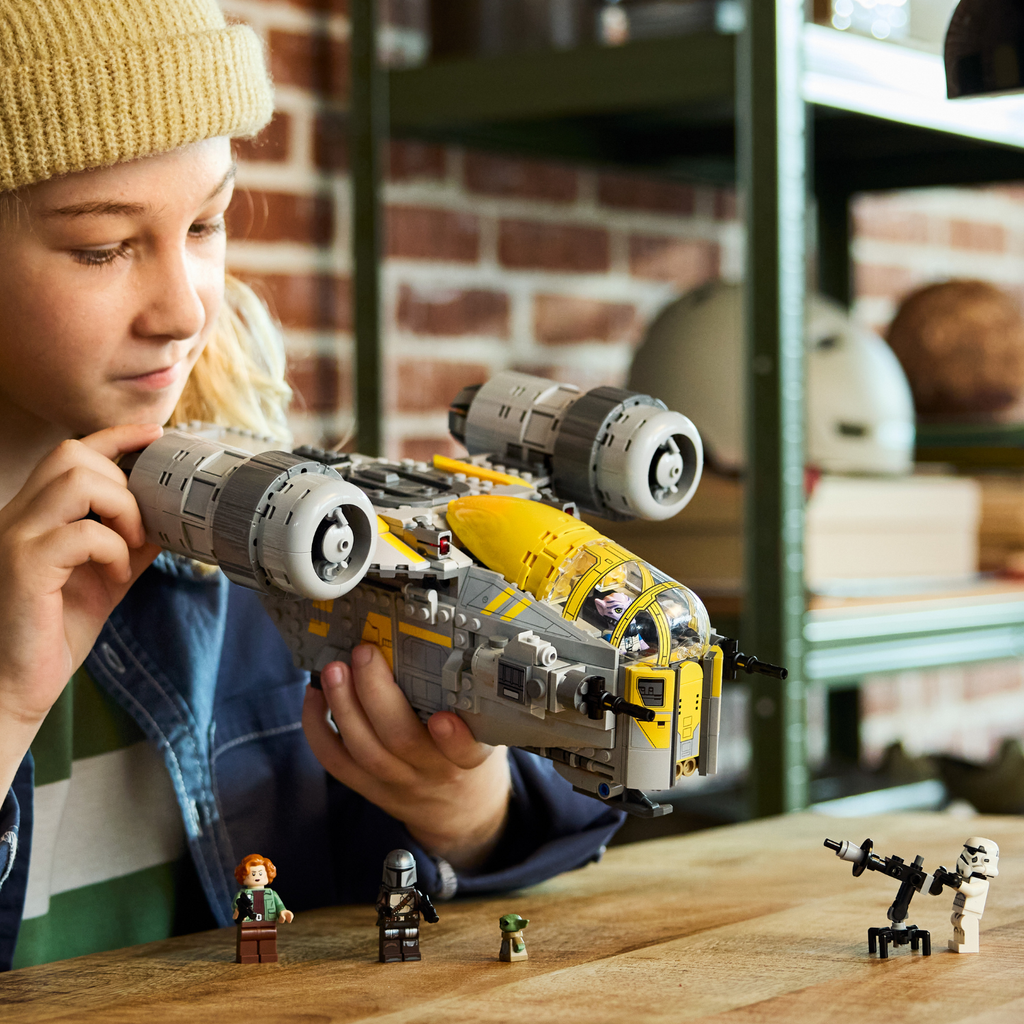 LEGO? Star Wars? The Razor Crest?