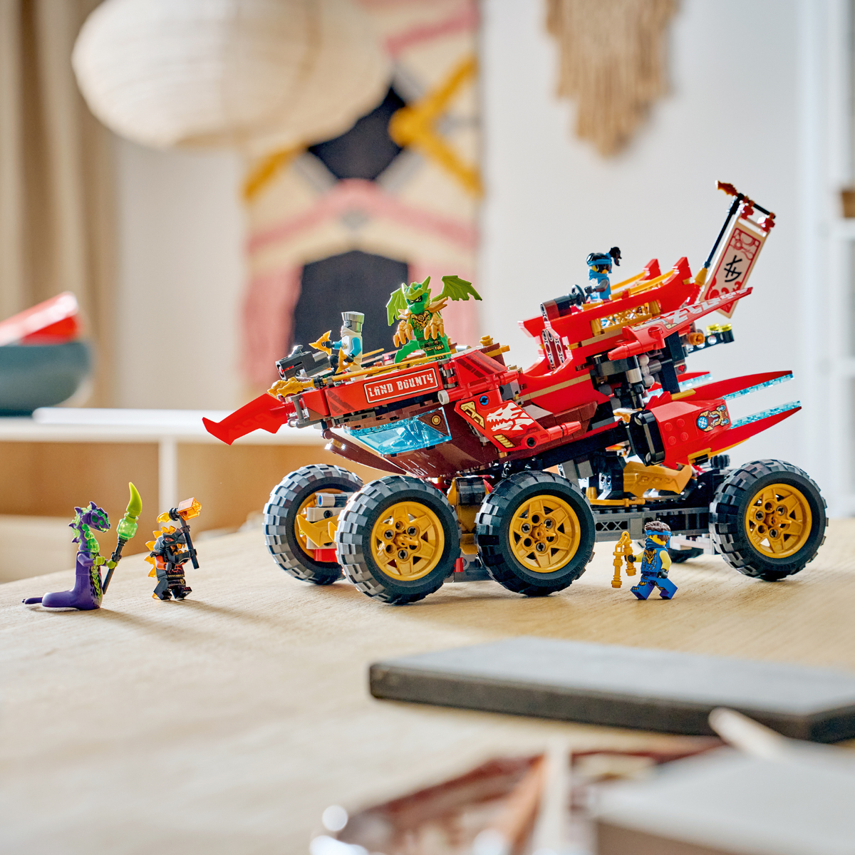 LEGO? NINJAGO? Land Bounty