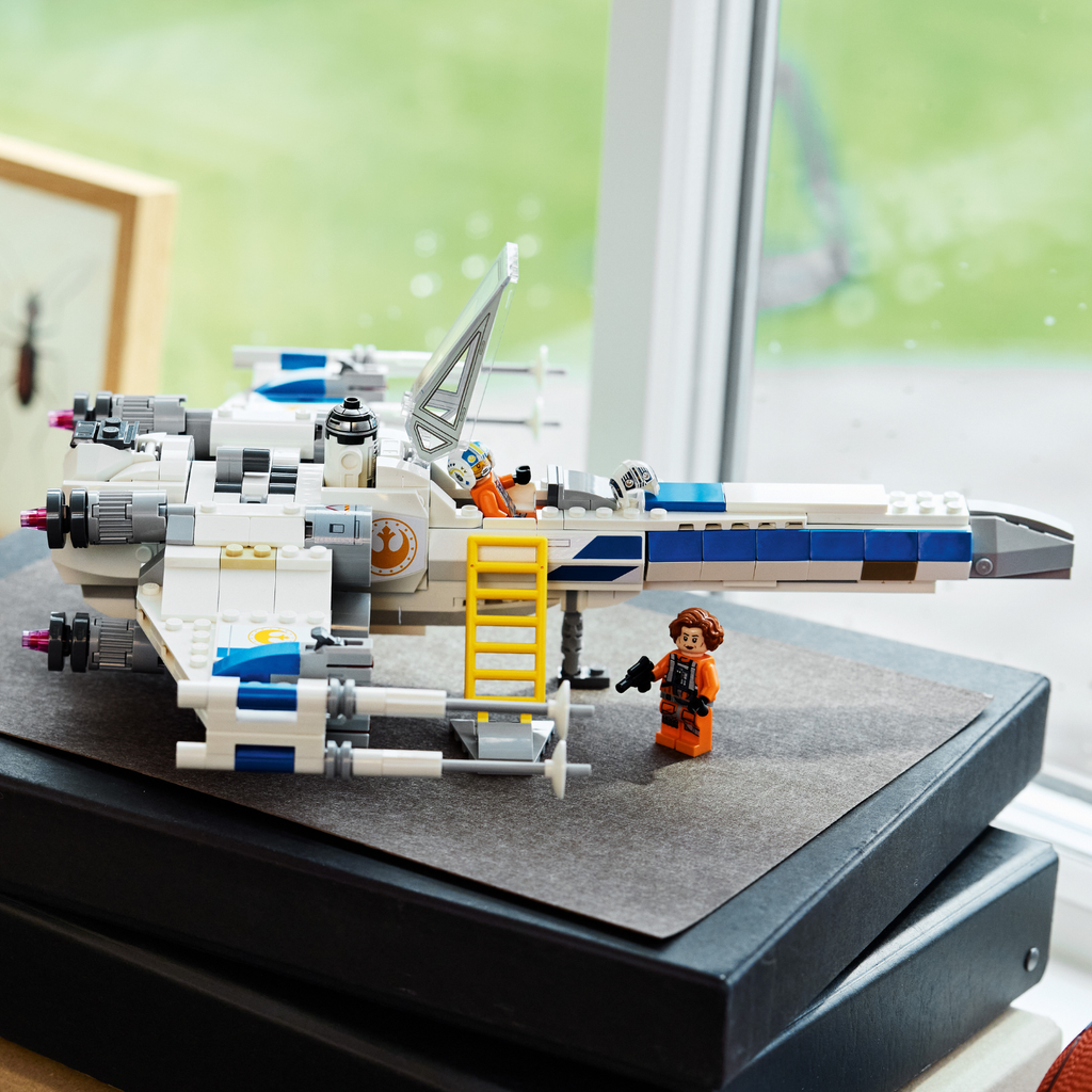 LEGO? Star Wars? New Republic X-Wing Starfighter?
