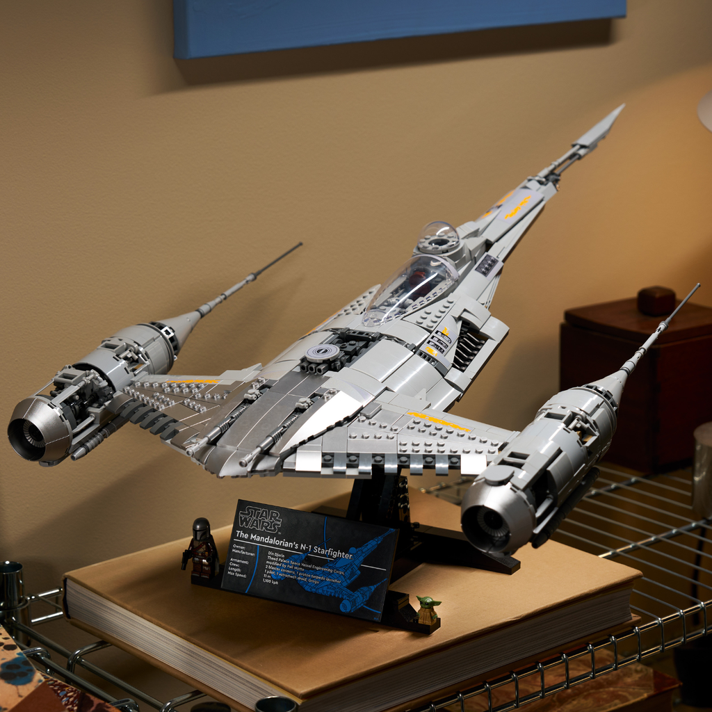 LEGO? Star Wars? The Mandalorian's N-1 Starfighter?