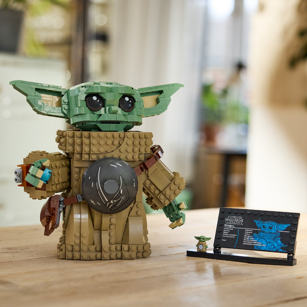 LEGO? Star Wars? Grogu? (Mandalorian Apprentice)