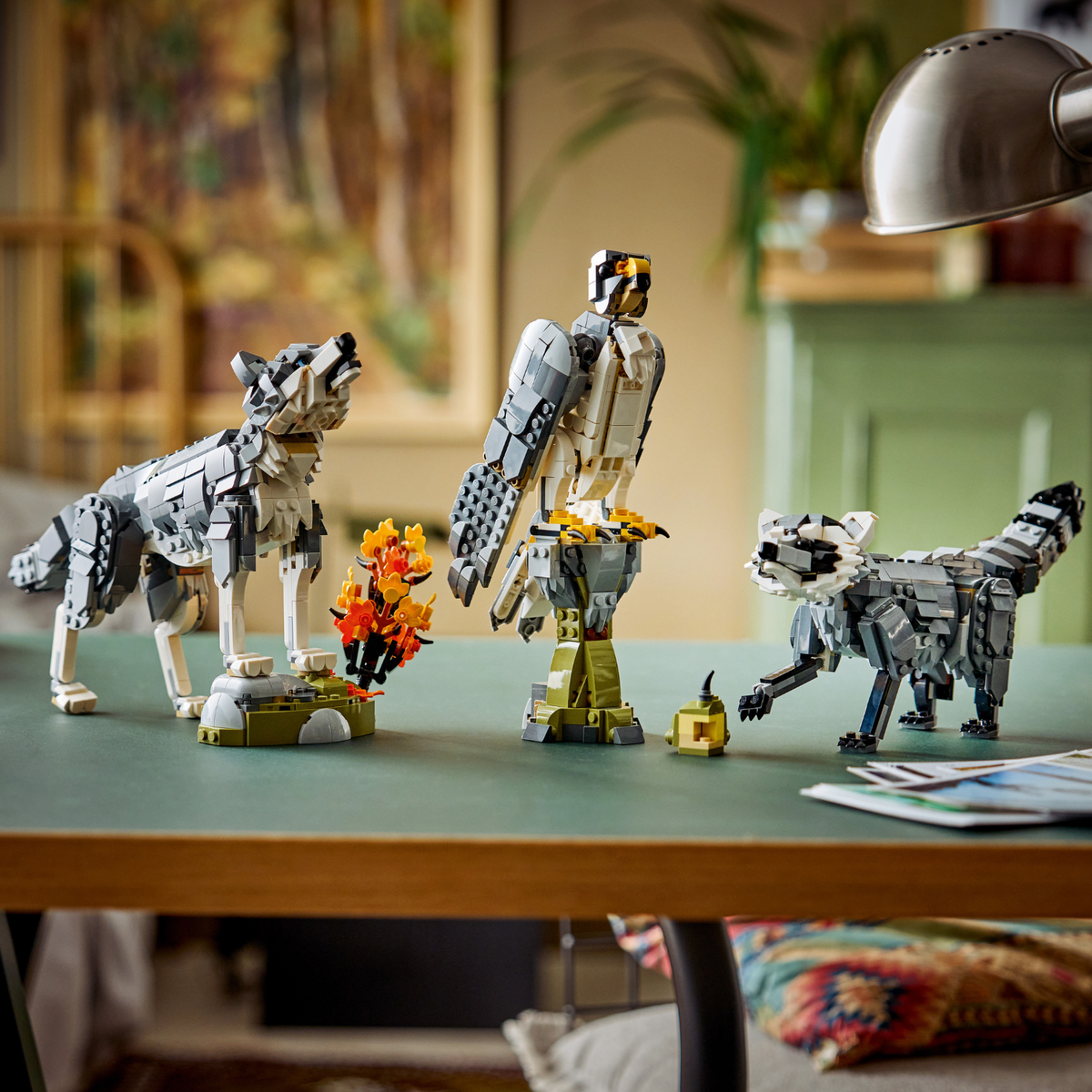 LEGO? Creator Forest Animals: Gray Wolf