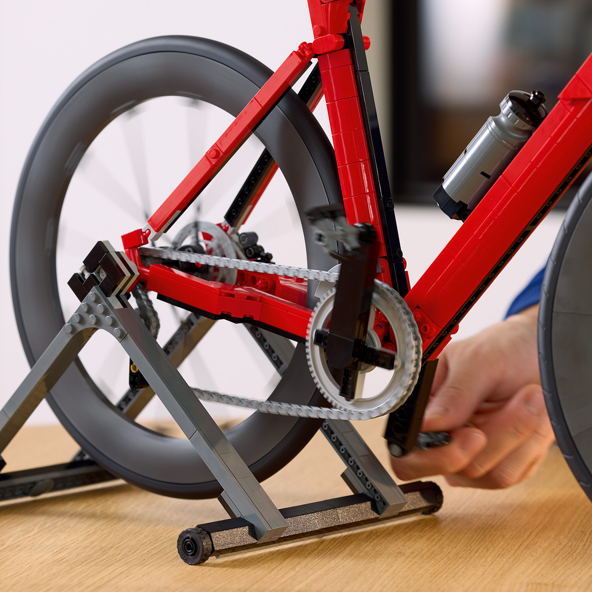 LEGO? Icons Road Bike