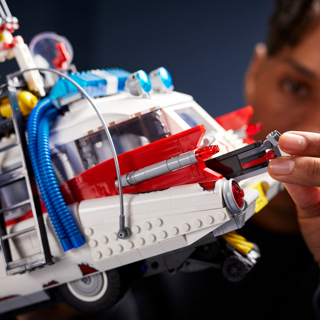 LEGO? Ghostbusters? ECTO-1