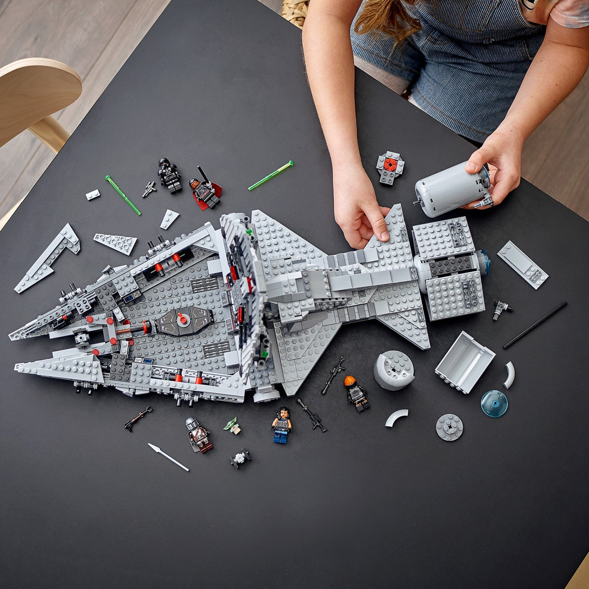 LEGO? Star Wars? Imperial Light Cruiser