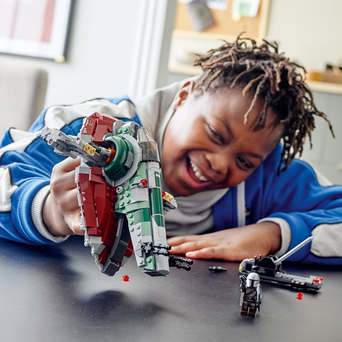 LEGO? Star Wars? Boba Fett's Starship?