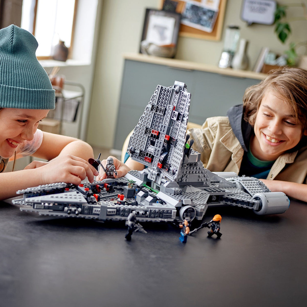 LEGO? Star Wars? Imperial Light Cruiser
