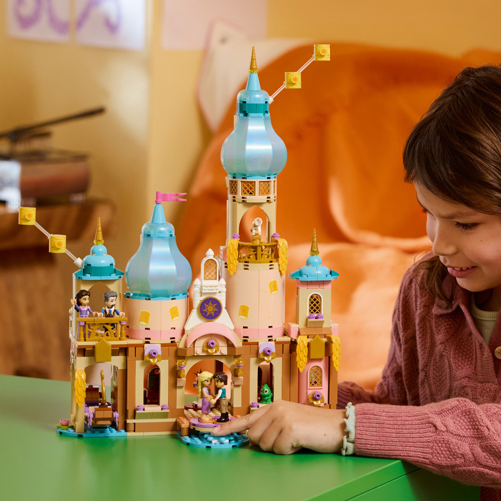 LEGO? | Disney Princess Rapunzel's Castle