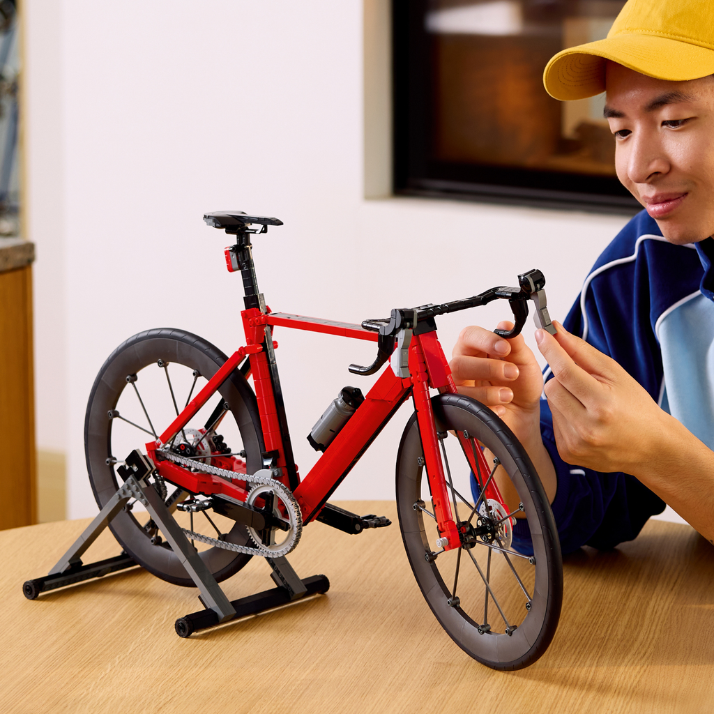 LEGO? Icons Road Bike