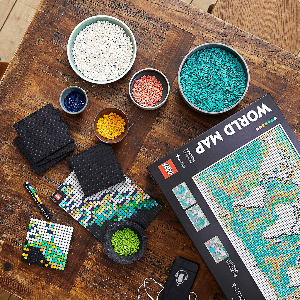LEGO? Art World Map