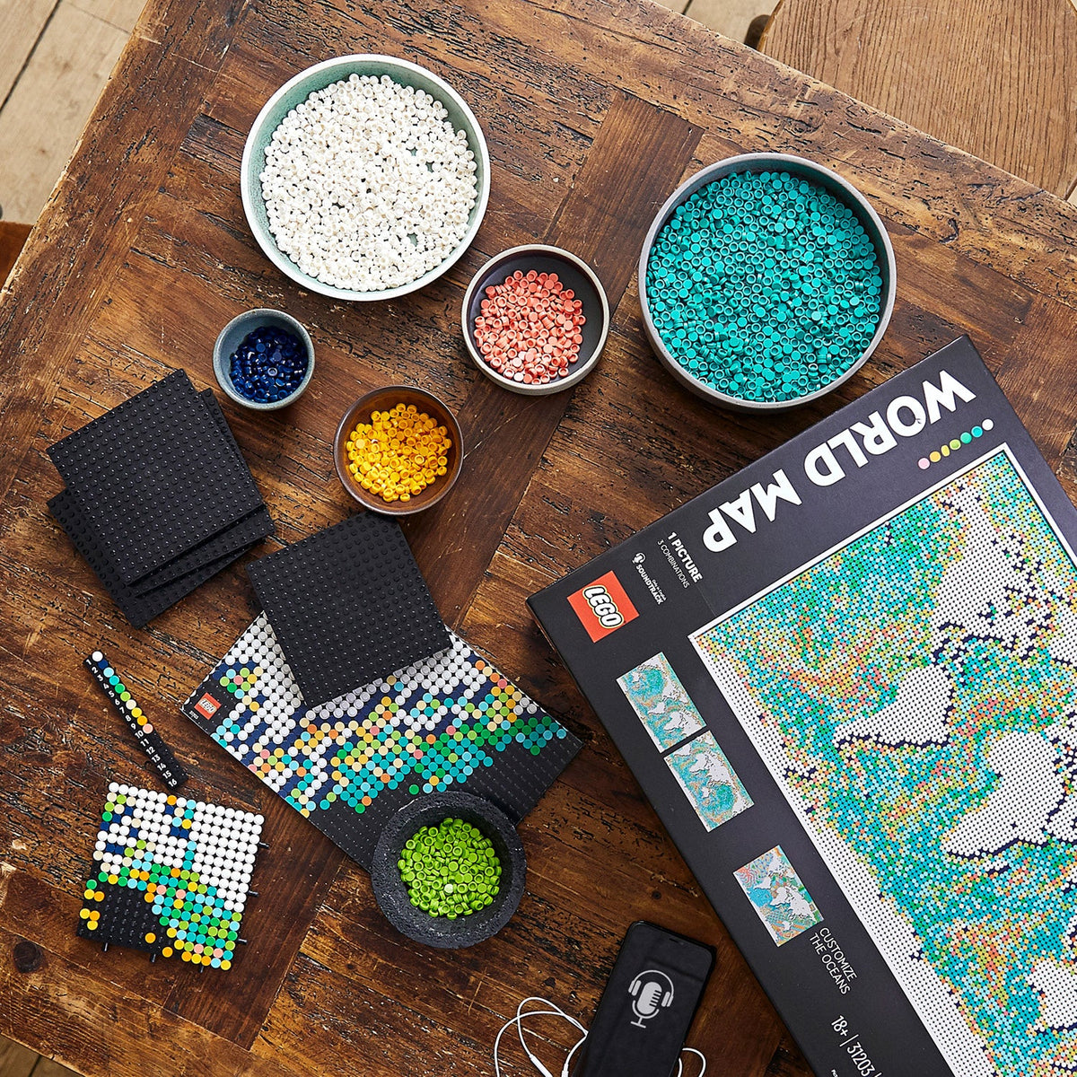 LEGO? Art World Map