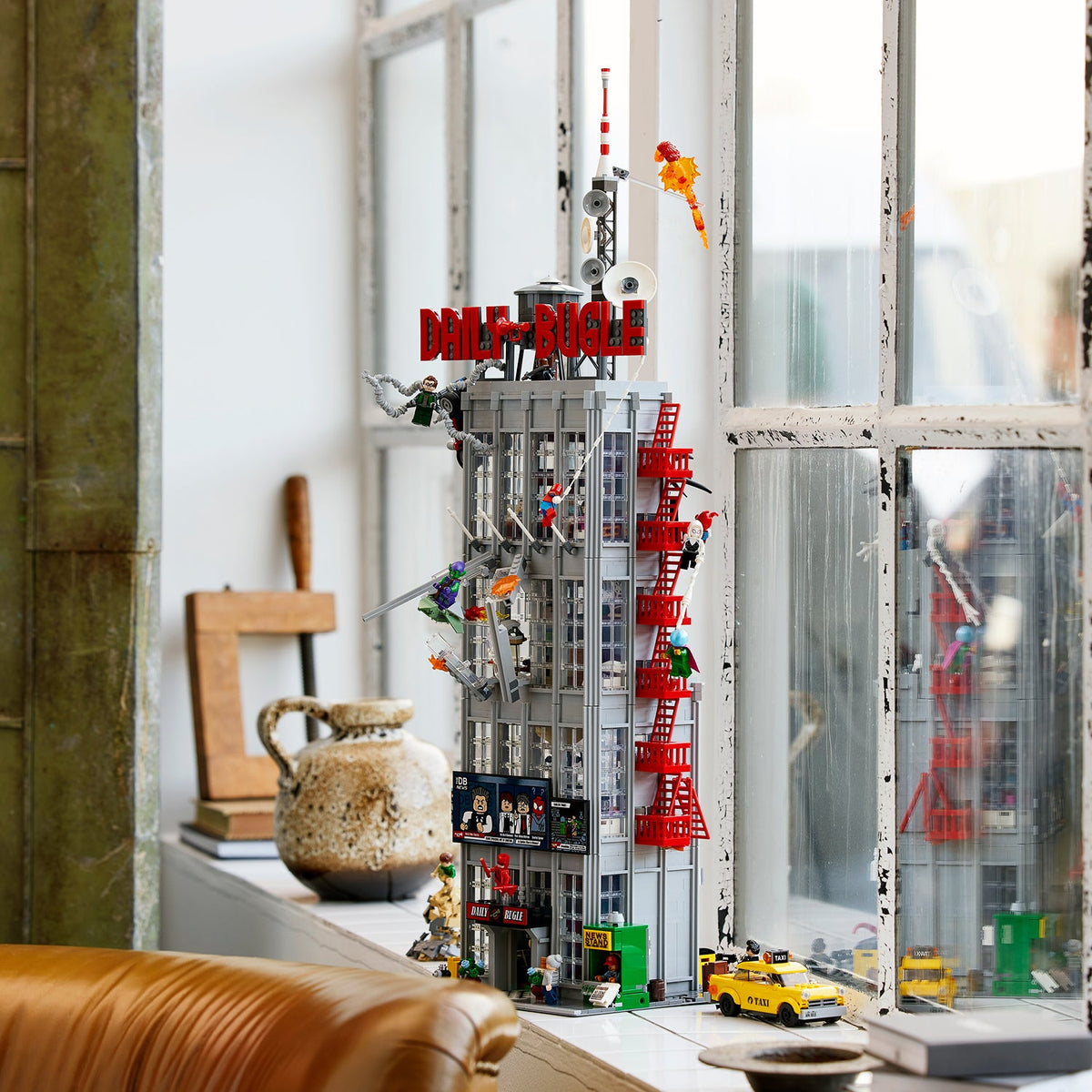 LEGO? Marvel Spider-Man Daily Bugle