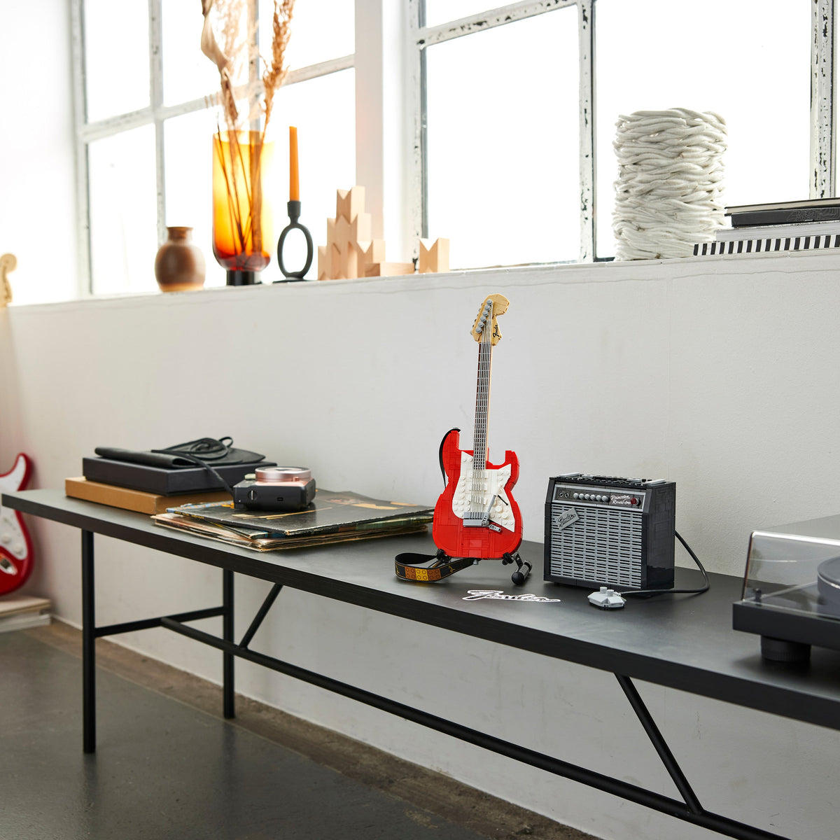 LEGO? Ideas Fender? Stratocaster?