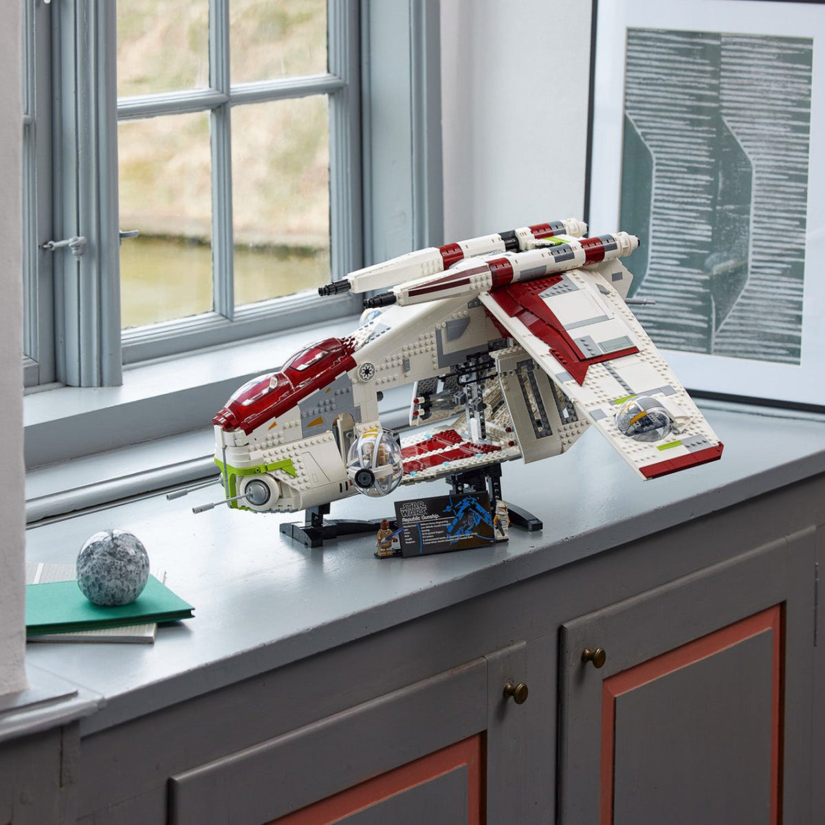 LEGO? Star Wars? Republic Gunship
