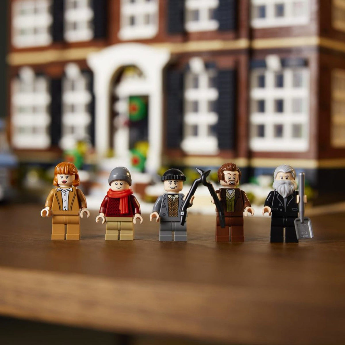LEGO? Ideas Home Alone