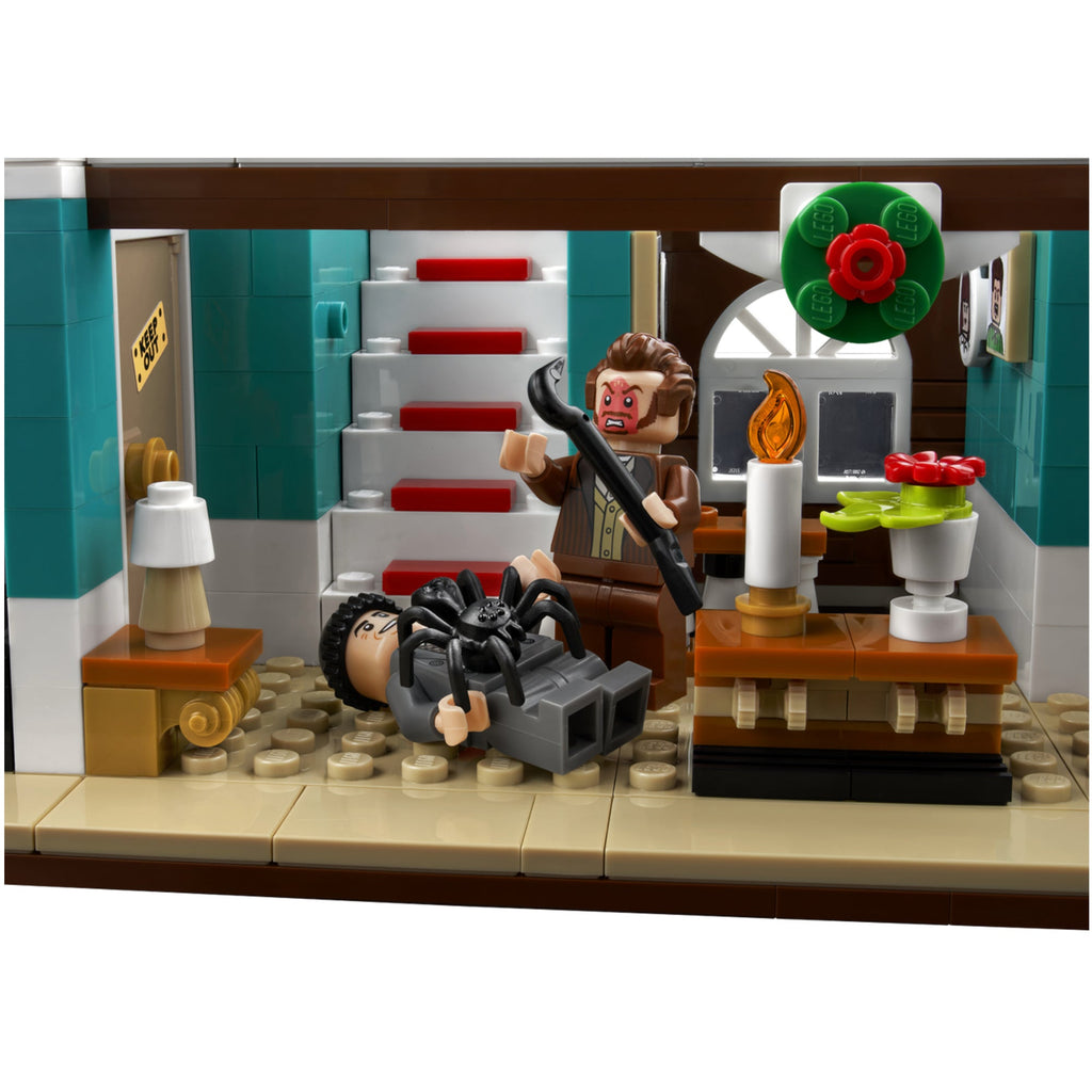 LEGO? Ideas Home Alone