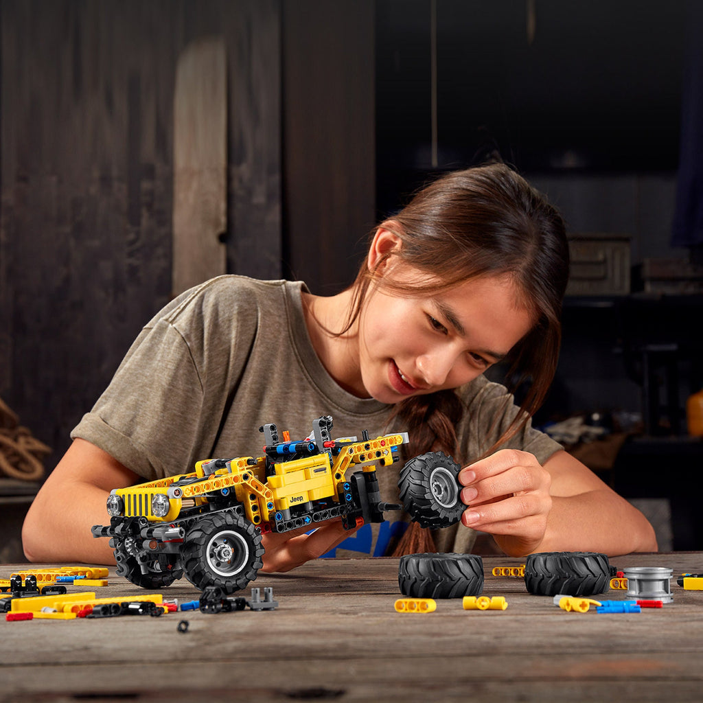 LEGO? Technic Jeep? Wrangler