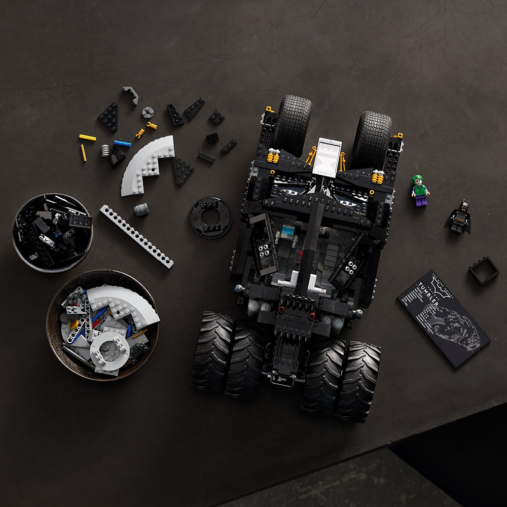 LEGO? DC Batman? Batmobile? Tumbler