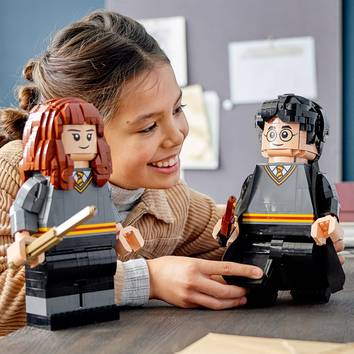 LEGO? Harry Potter & Hermione Granger?