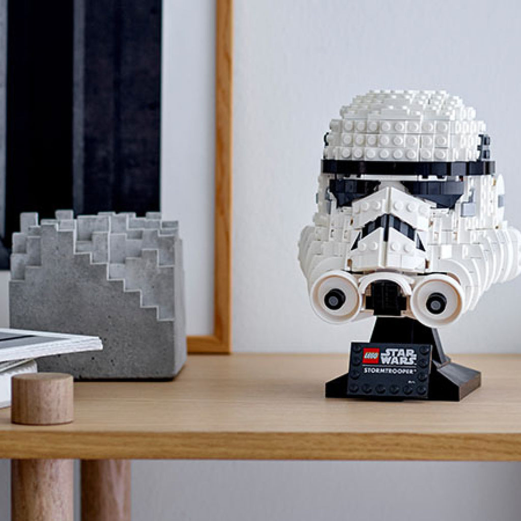 LEGO? Star Wars? Stormtrooper? Helmet