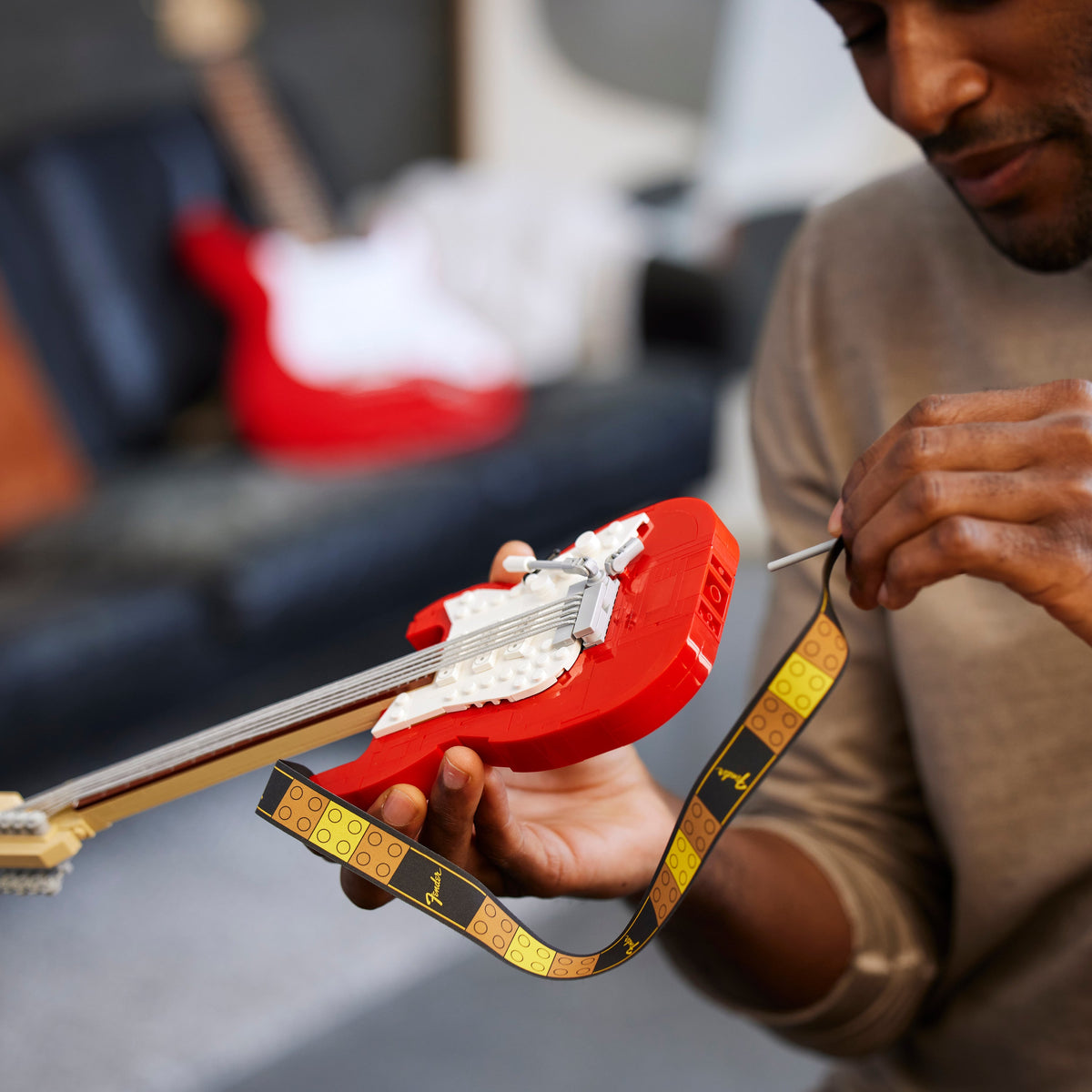 LEGO? Ideas Fender? Stratocaster?