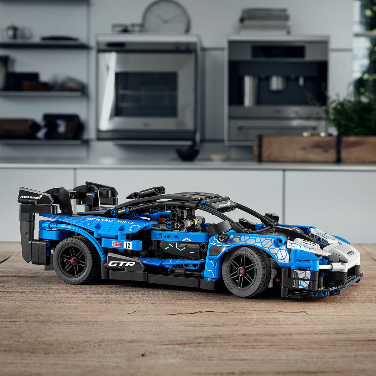 LEGO? Technic McLaren Senna GTR?