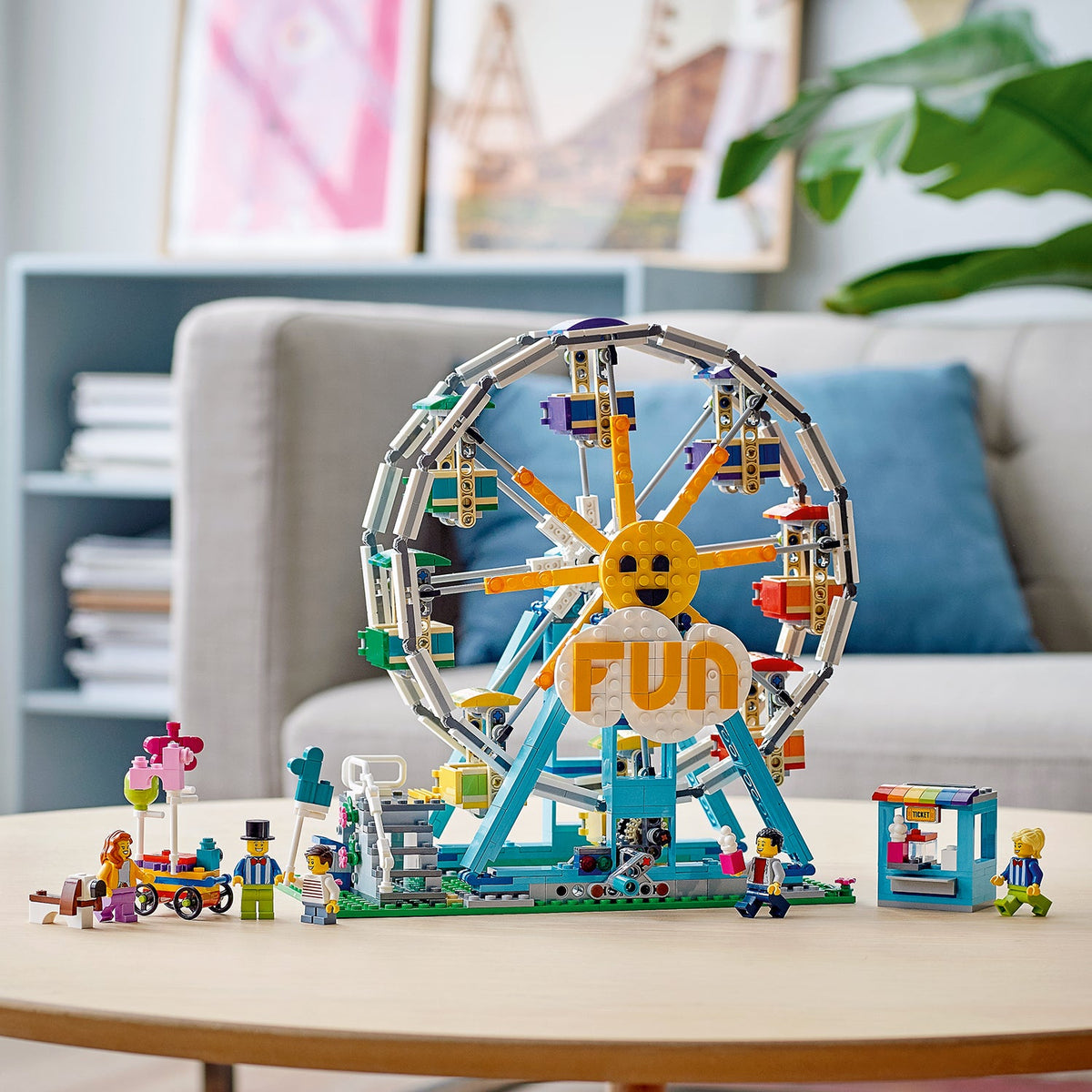 LEGO? Creator 3-in-1 Ferris Wheel