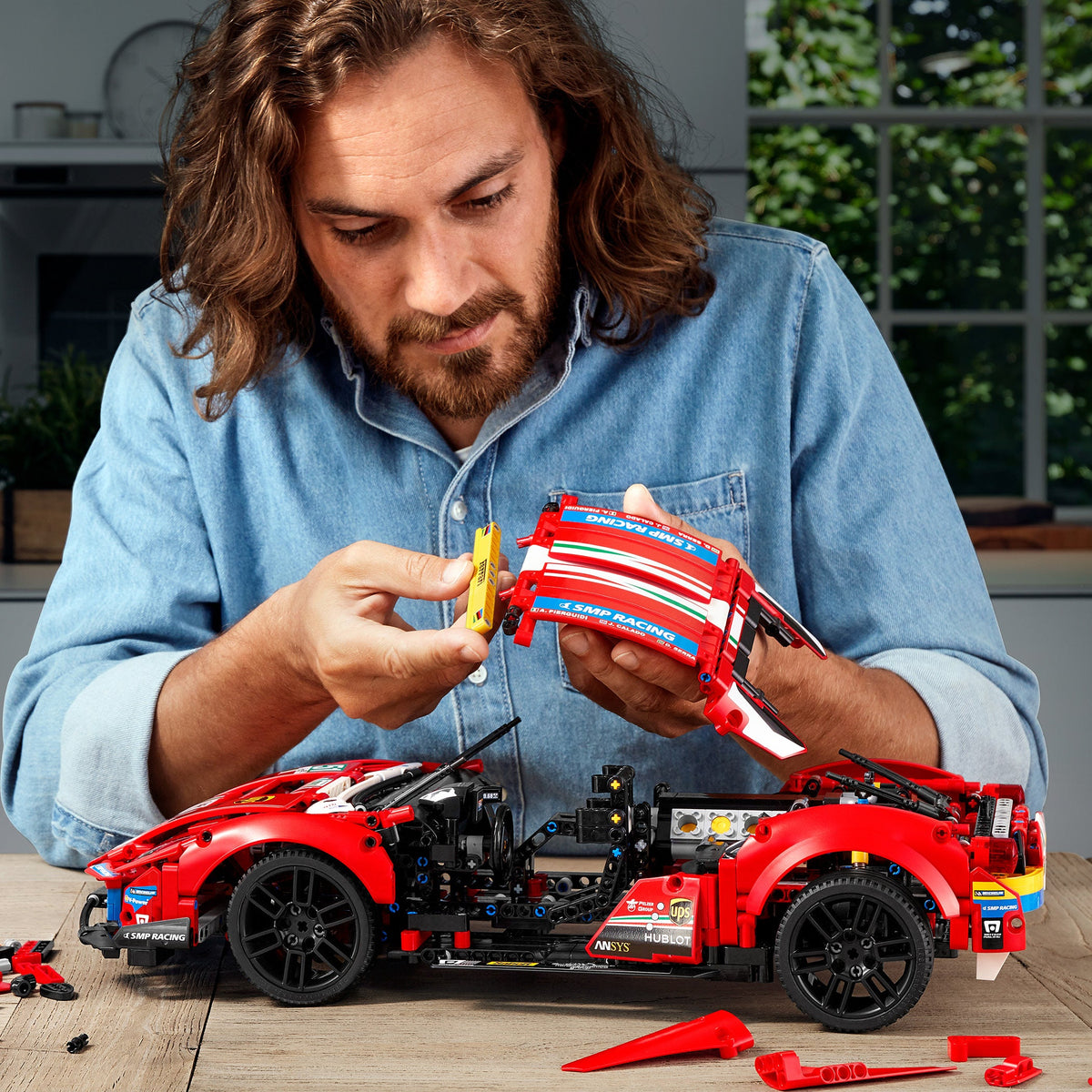 LEGO? Technic Ferrari 488 GTE ¡°AF Corse #51¡±