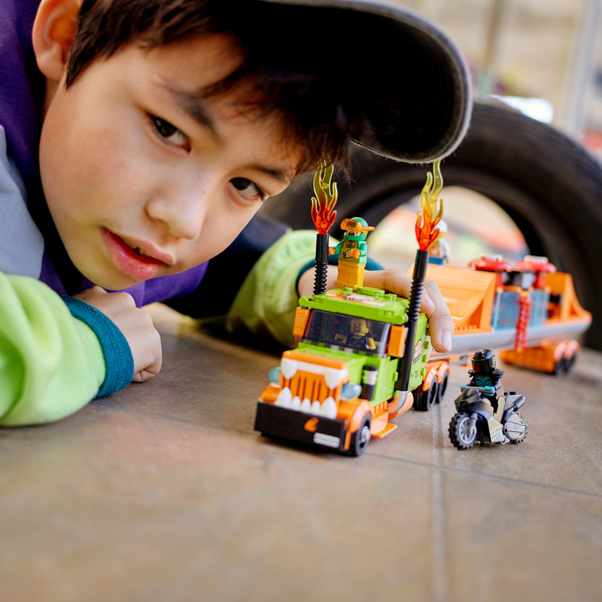 LEGO? City Stunt Show Truck