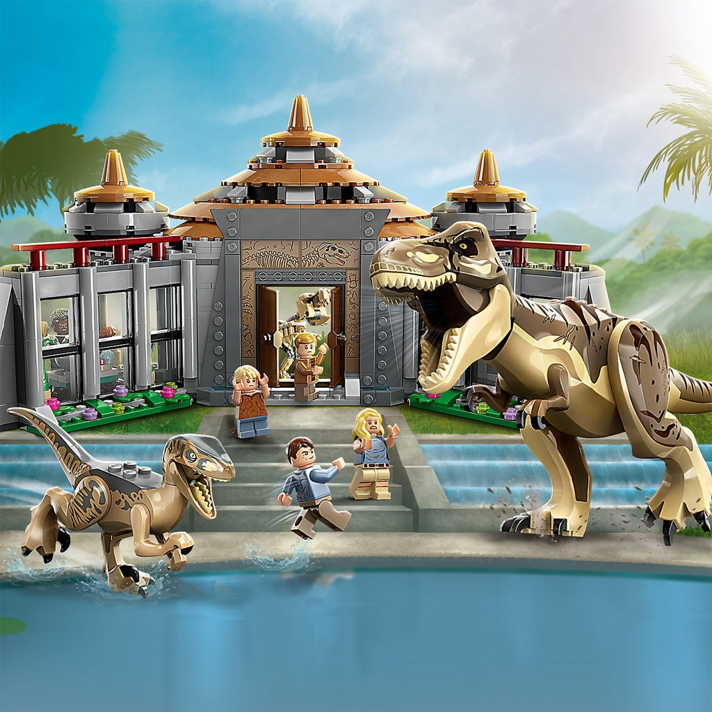 LEGO? Jurassic Park Visitor Center: T. rex & Raptor Attack